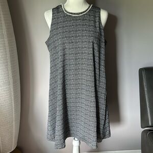 KARL LAGERFELD Women’s Pearl Chain Neck Swing Dress